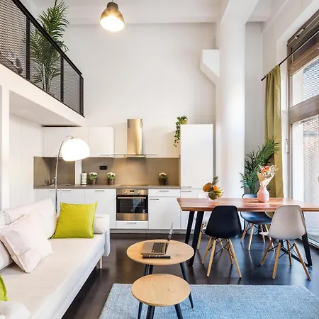 Apartmán Family 3br With Balcony I Metro I Center Of I Karlin