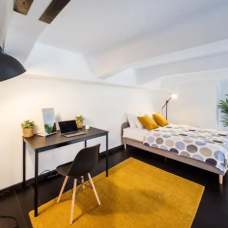 Apartment Family With Balcony In Center Of